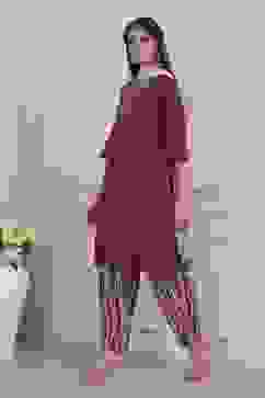 Purple Printed Straight Suit Set image number 3