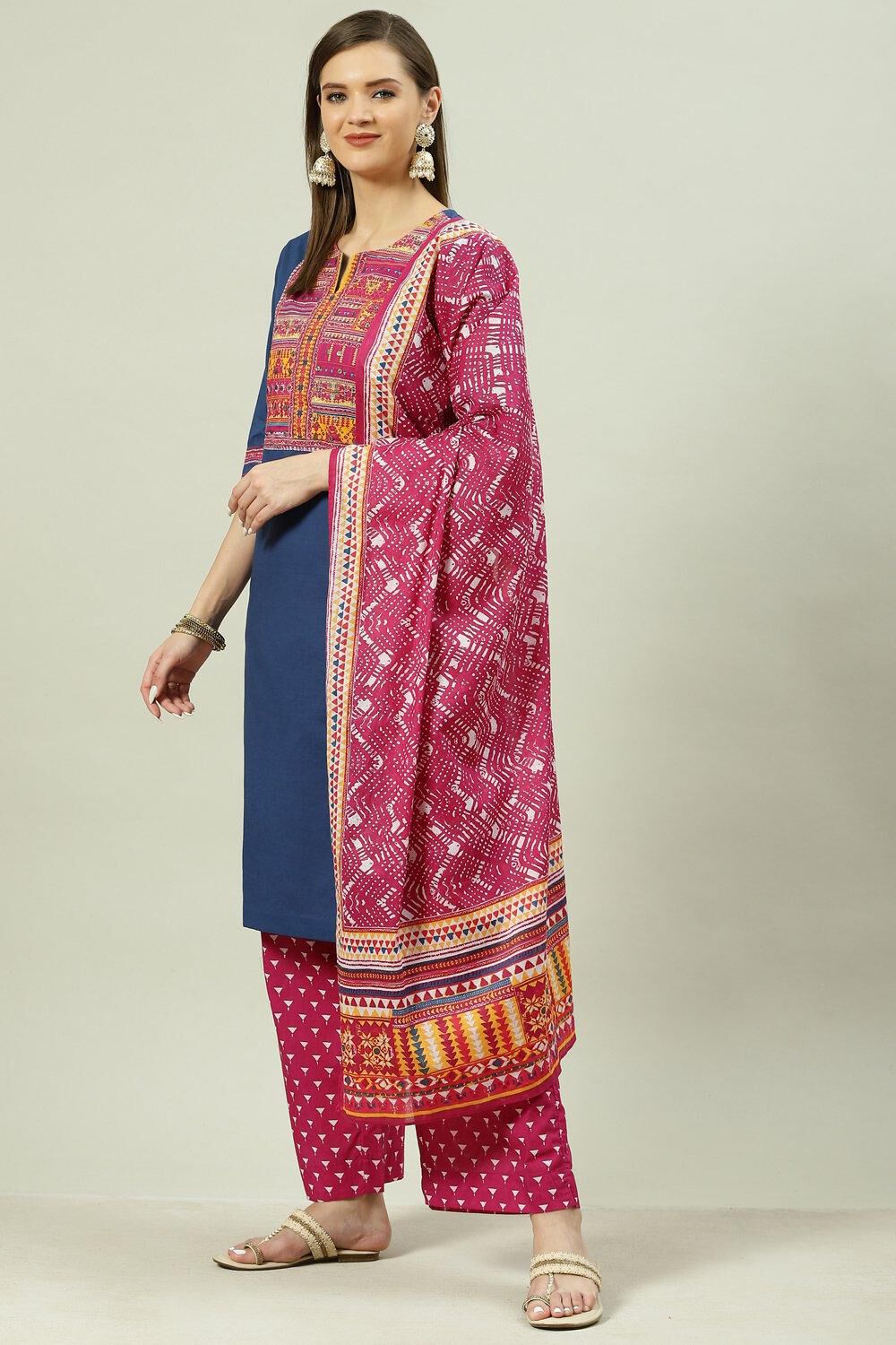 Blue Solid Cotton Straight Kurta Palazzo Suit Set image number 5