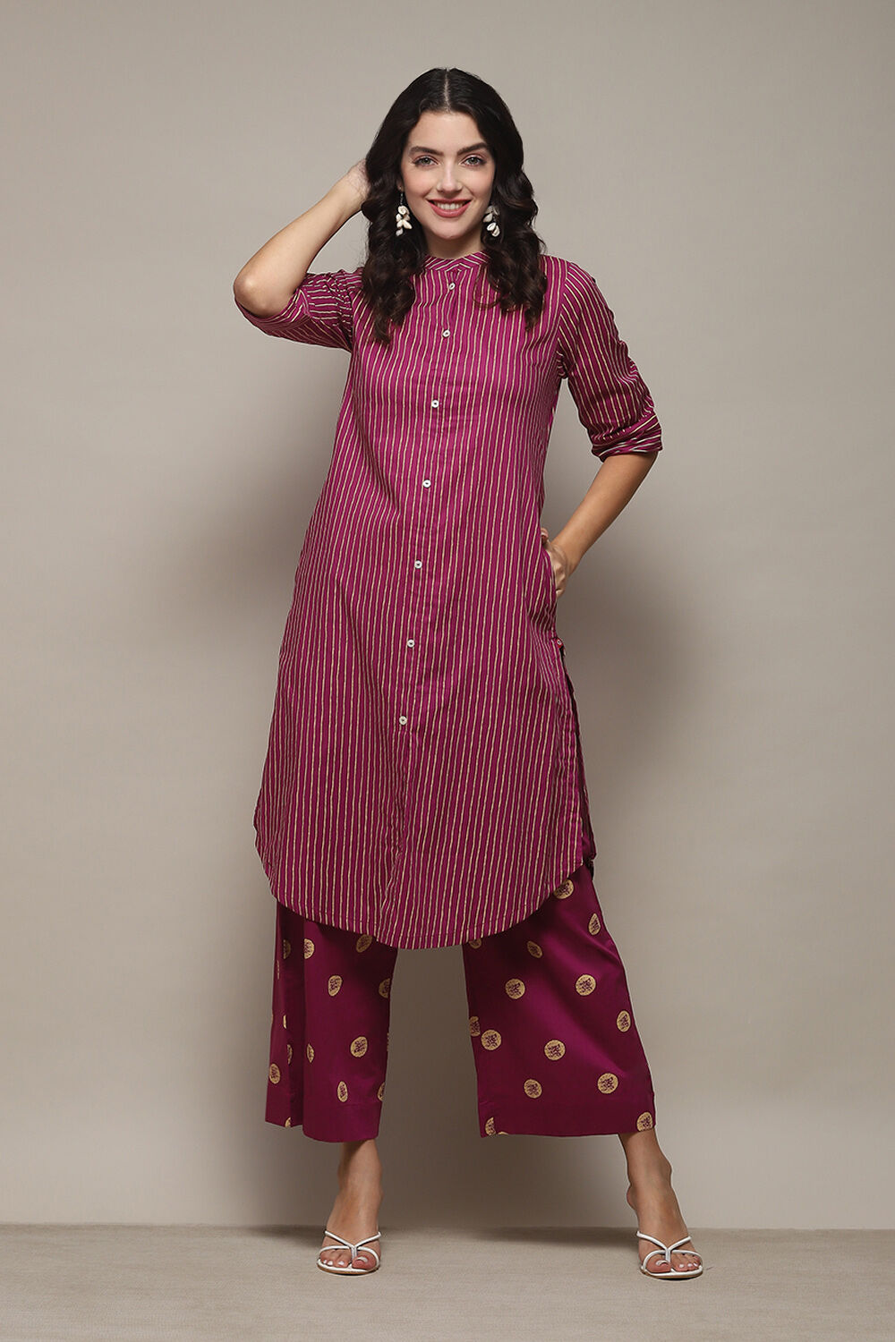 Grey Cambric Narrow Kurta Pant Suit Set image number 0