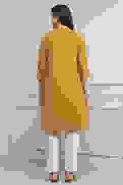 Mustard Yellow Cotton Solid Straight Kurta image number 3