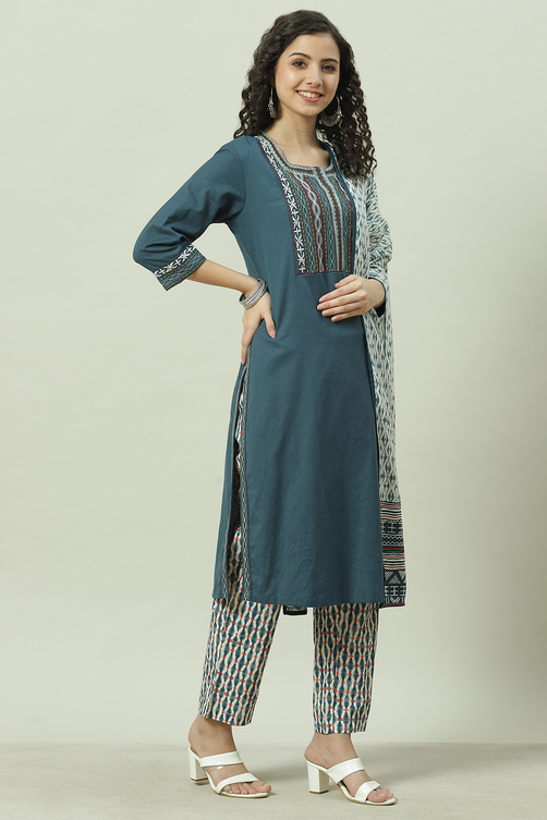 Blue Straight Kurta Regular Pants Suit Set image number 0