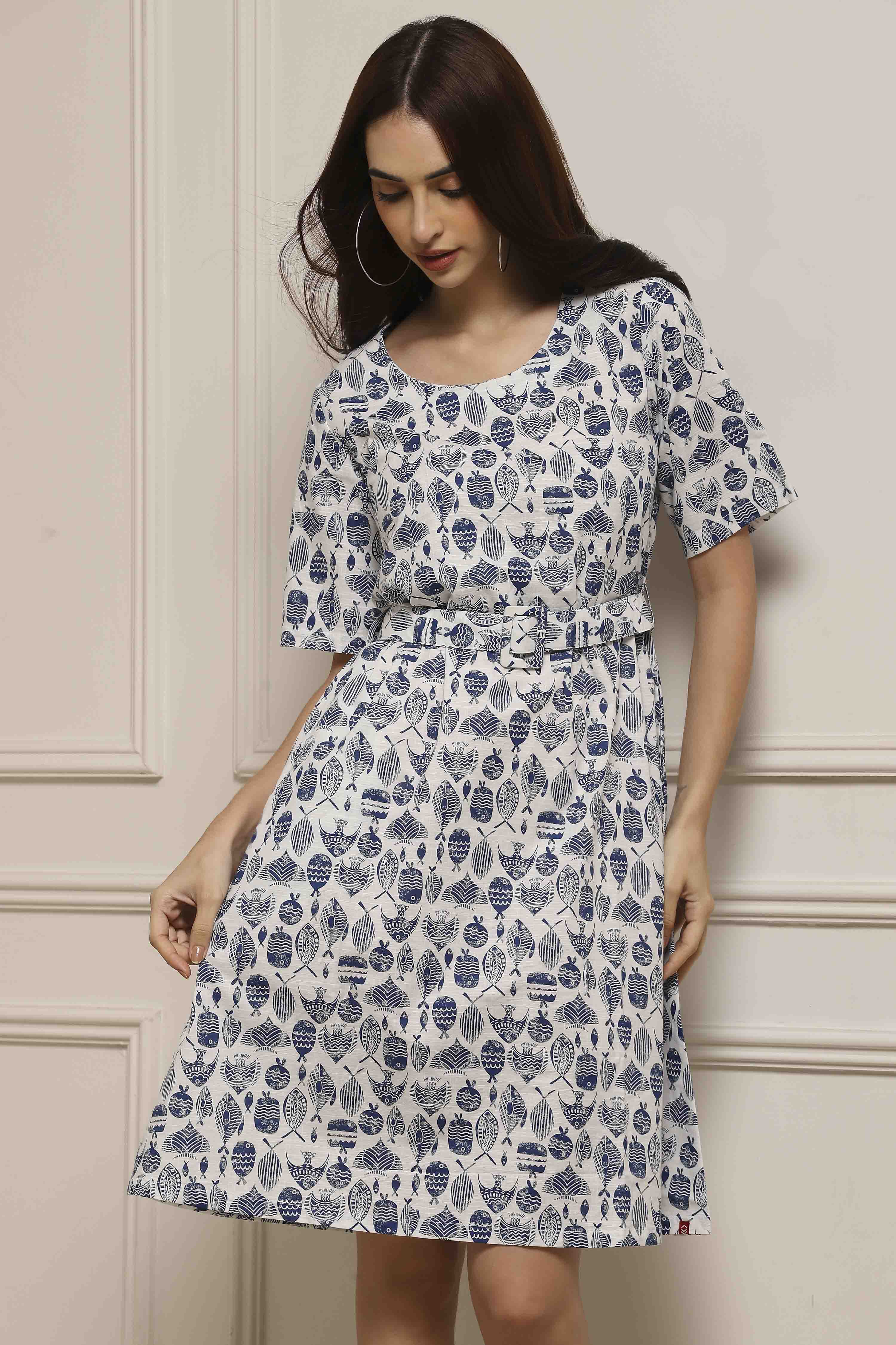 Coral Red Rayon Straight Printed Kurta image number 0