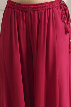Red Embroidered Straight Suit Set image number 2