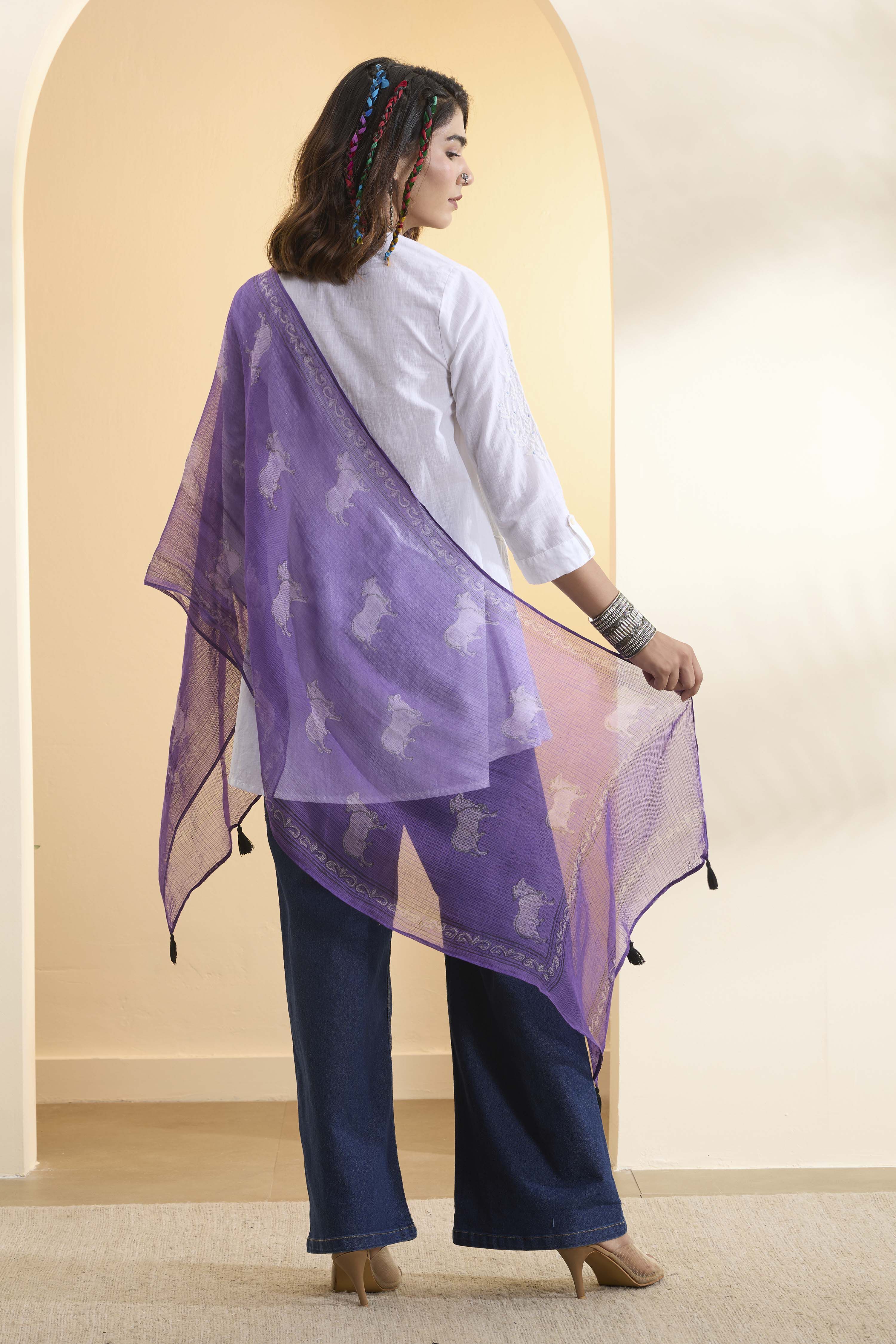 Purple Kota Doria Traditional Print Dupatta image number 2