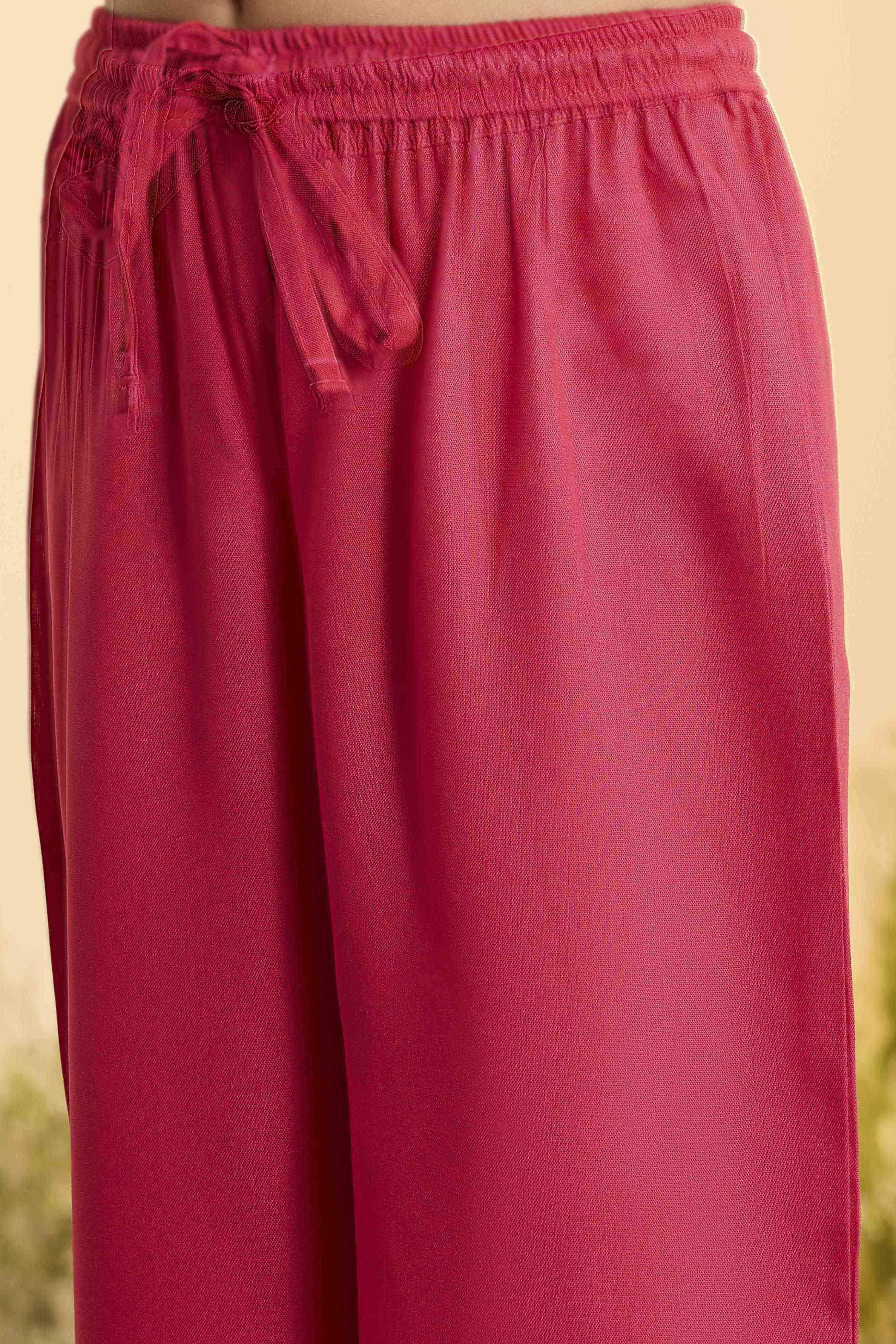 Red Cotton Floral Tiered Kurta Set image number 2