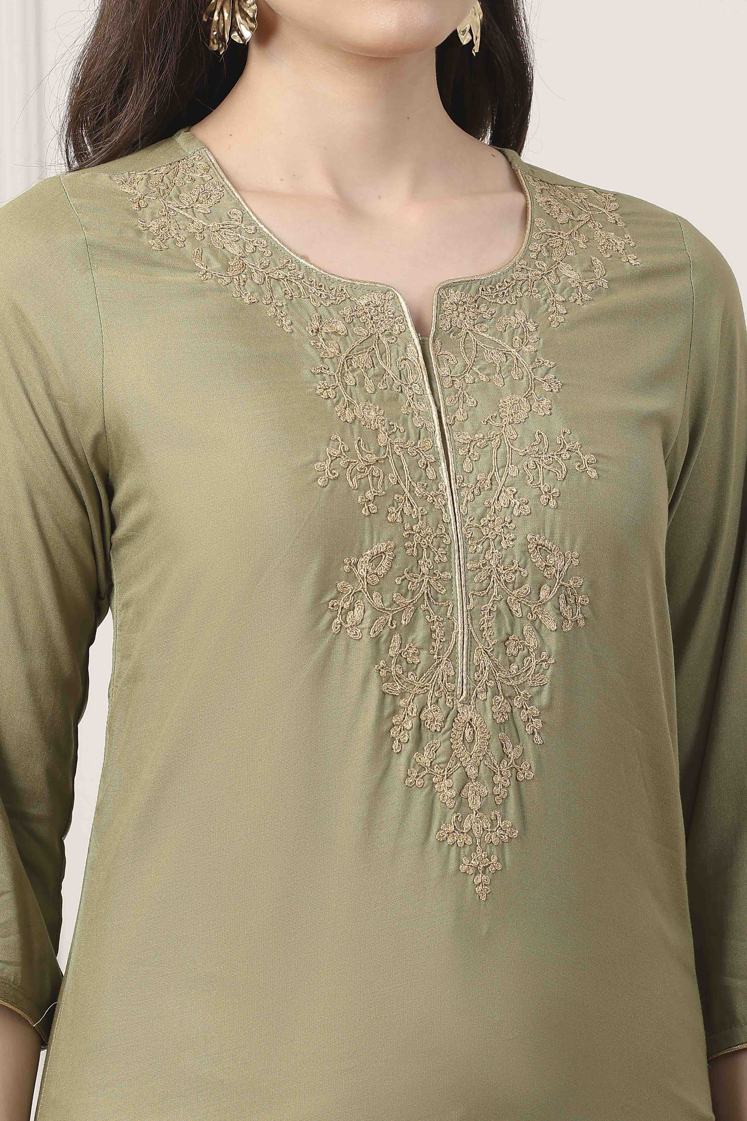 Sap Green Embroidered Straight Kurta Set image number 1
