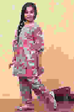 Green Cotton Floral Printed Straight Suit Set image number 3