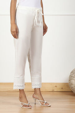 Off White Viscose Lycra Solid Leggings image number 3