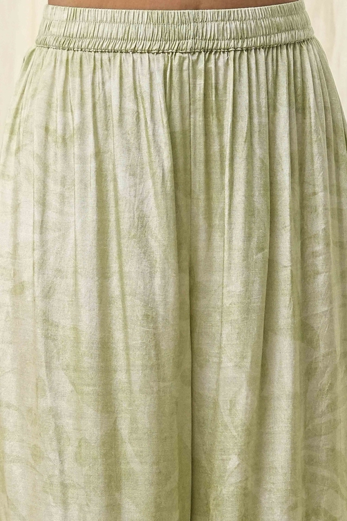 Green Modal Floral Printed Straight Kurta Set image number 2