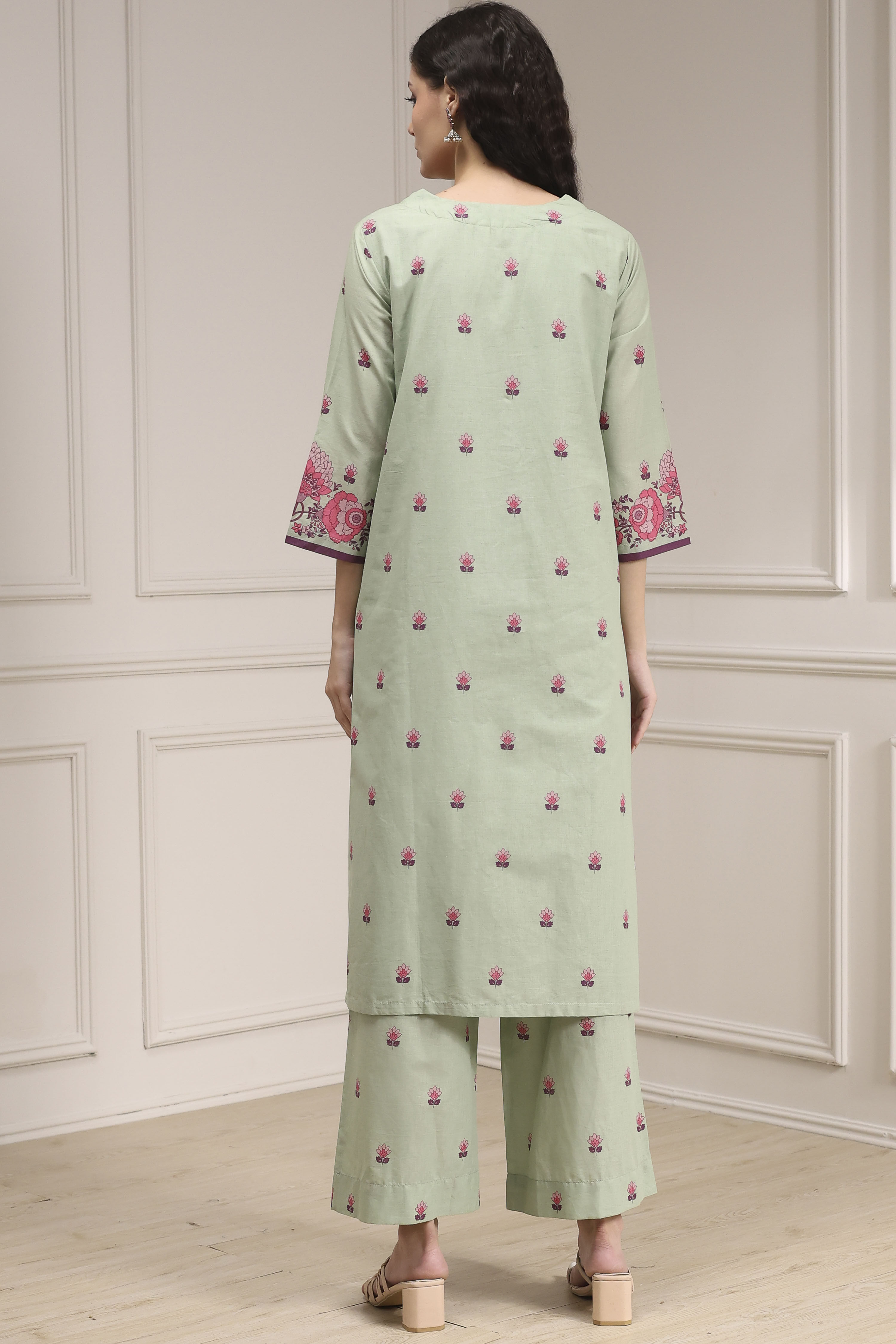 Sage Green Cotton Printed Straight Suit Set image number 4