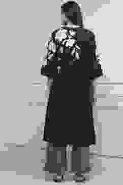 Black Cotton Floral Printed Straight Kurta Set image number 4