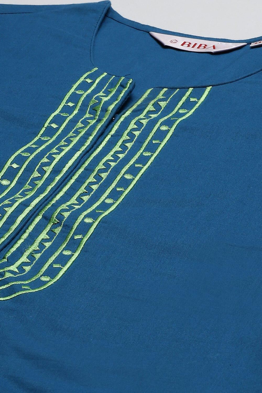 Red Cotton Solid Straight Suit Set image number 1