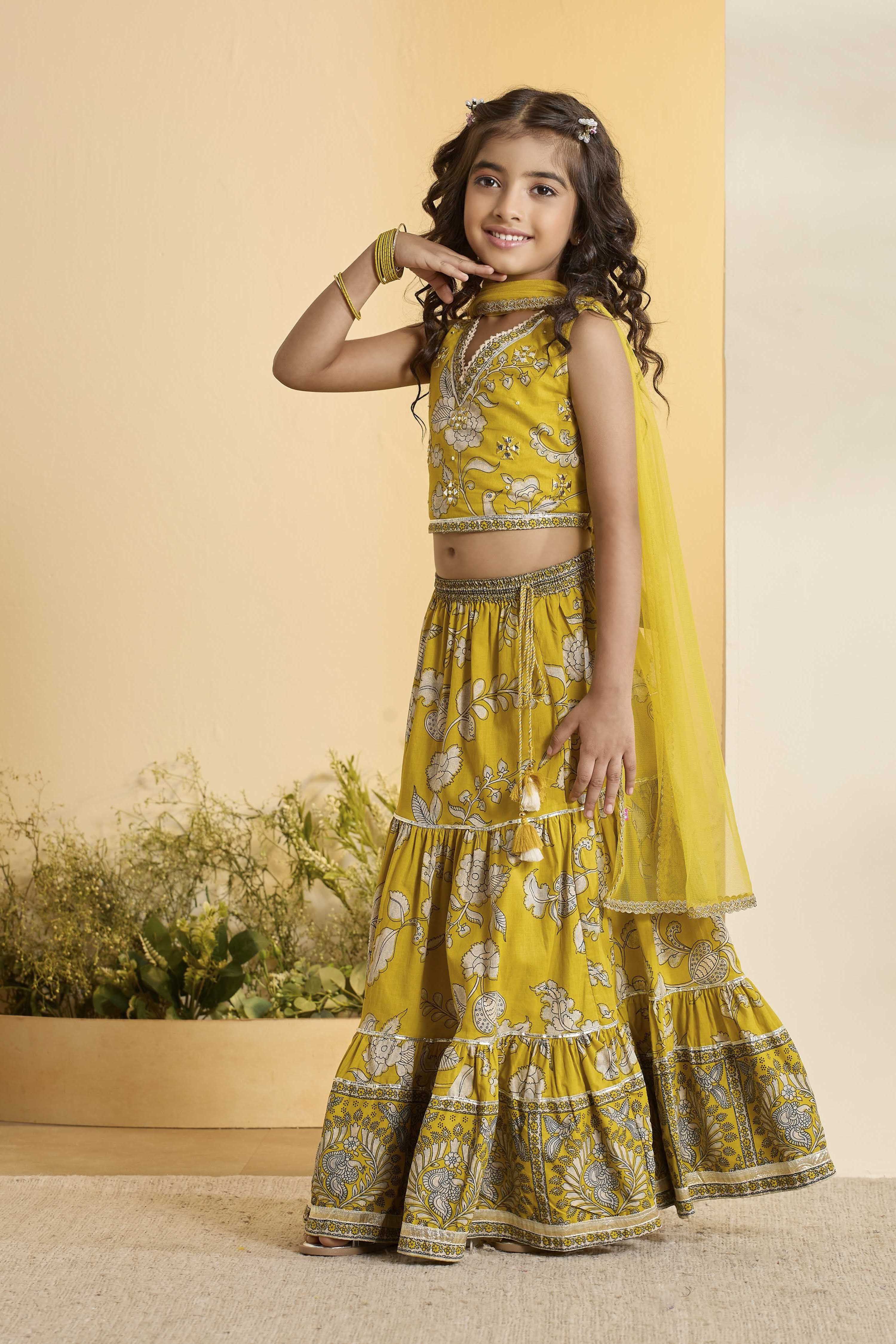 Yellow Cotton Floral Gathered Lehenga Set image number 3