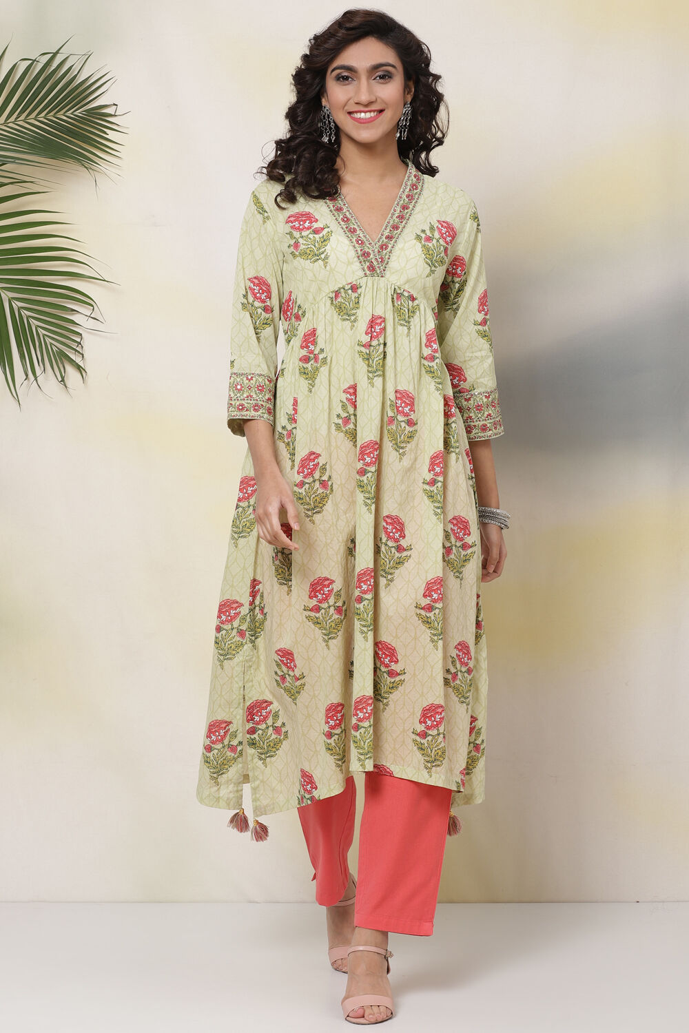 Green Cotton Flared Printed Kurta image number 0
