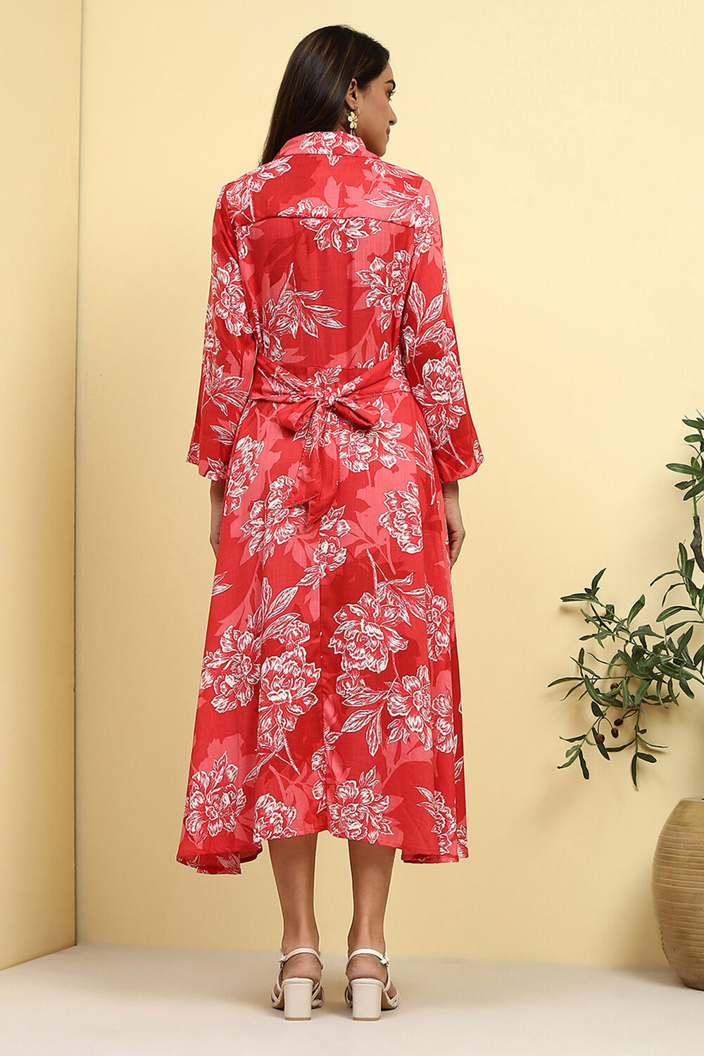 Red Floral Printed Shirt Style A-line Dress image number 3