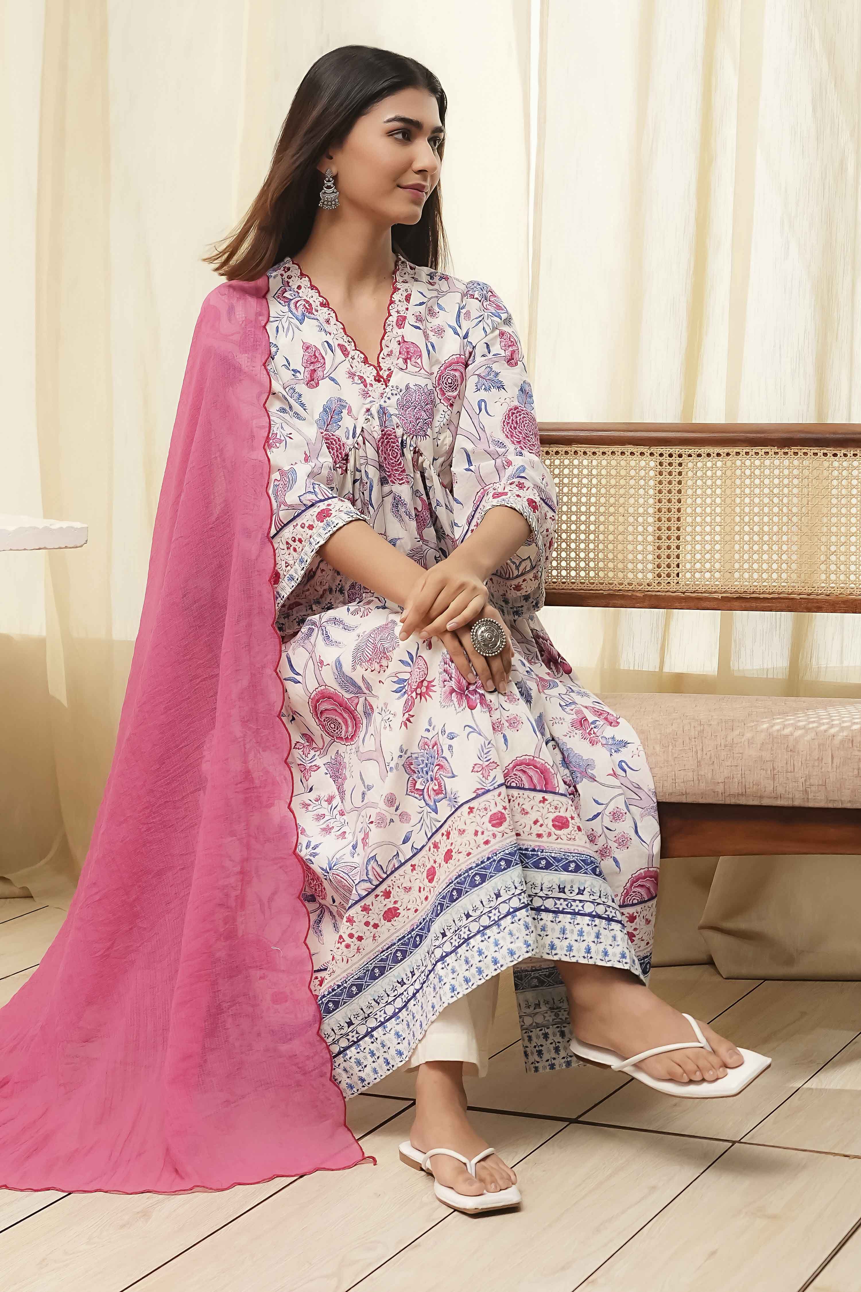 Off-White Cotton Floral Gathered Suit Set image number 0