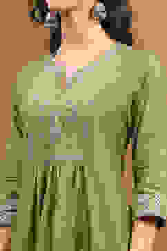 Green Cotton Printed Festive Gathered Suit Set image number 1