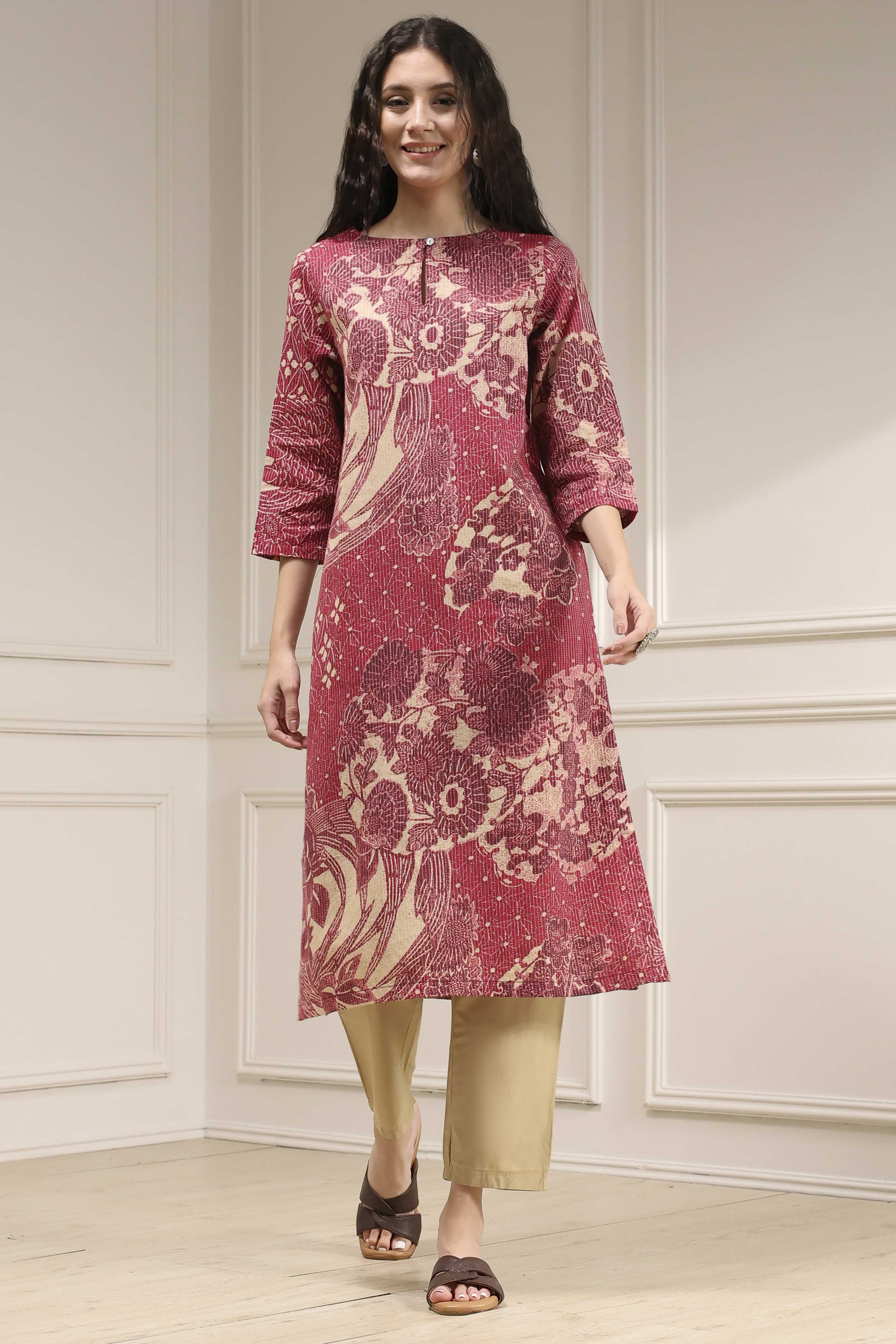 Onion Pink Cotton Printed Straight Kurta image number 5