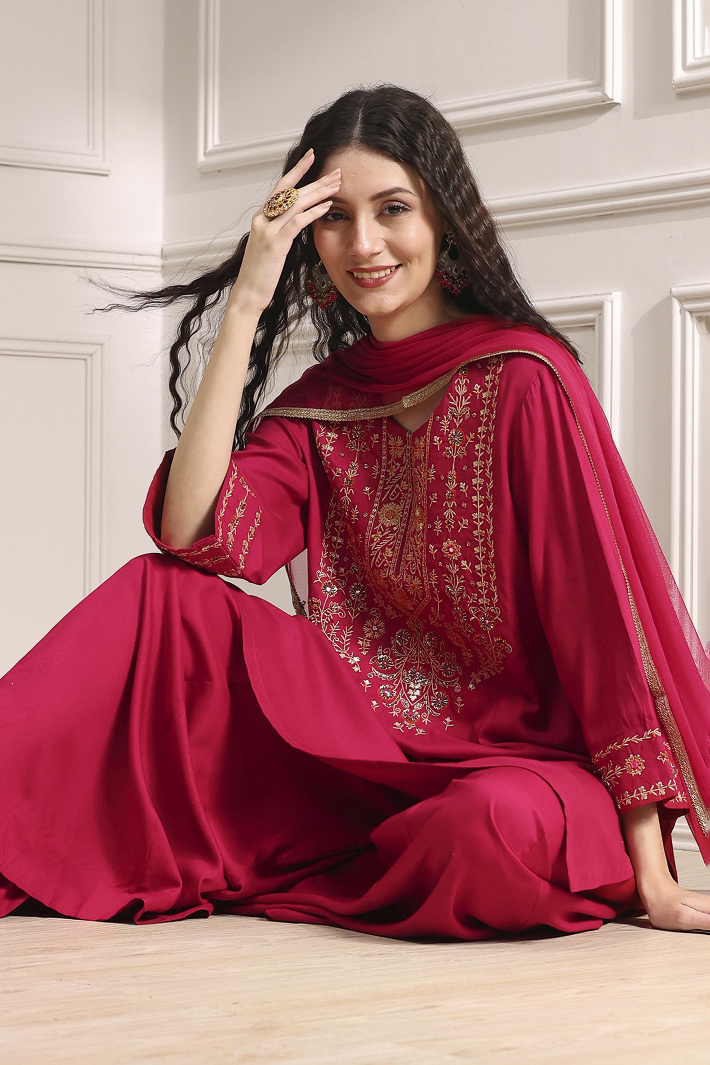 Navy Blue Embroidered Straight Suit Set image number 0