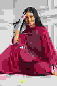 Red Embroidered Straight Suit Set image number 0