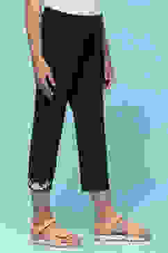 Navy Blue Cotton Lycra Regular Fit Capri image number 3