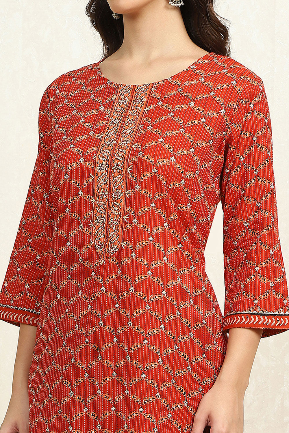 Green Cotton Printed Unstitched Suit Set image number 2