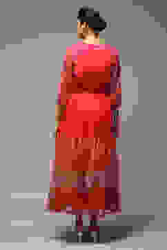 Red Cotton Blend Tiered Printed Dress image number 3