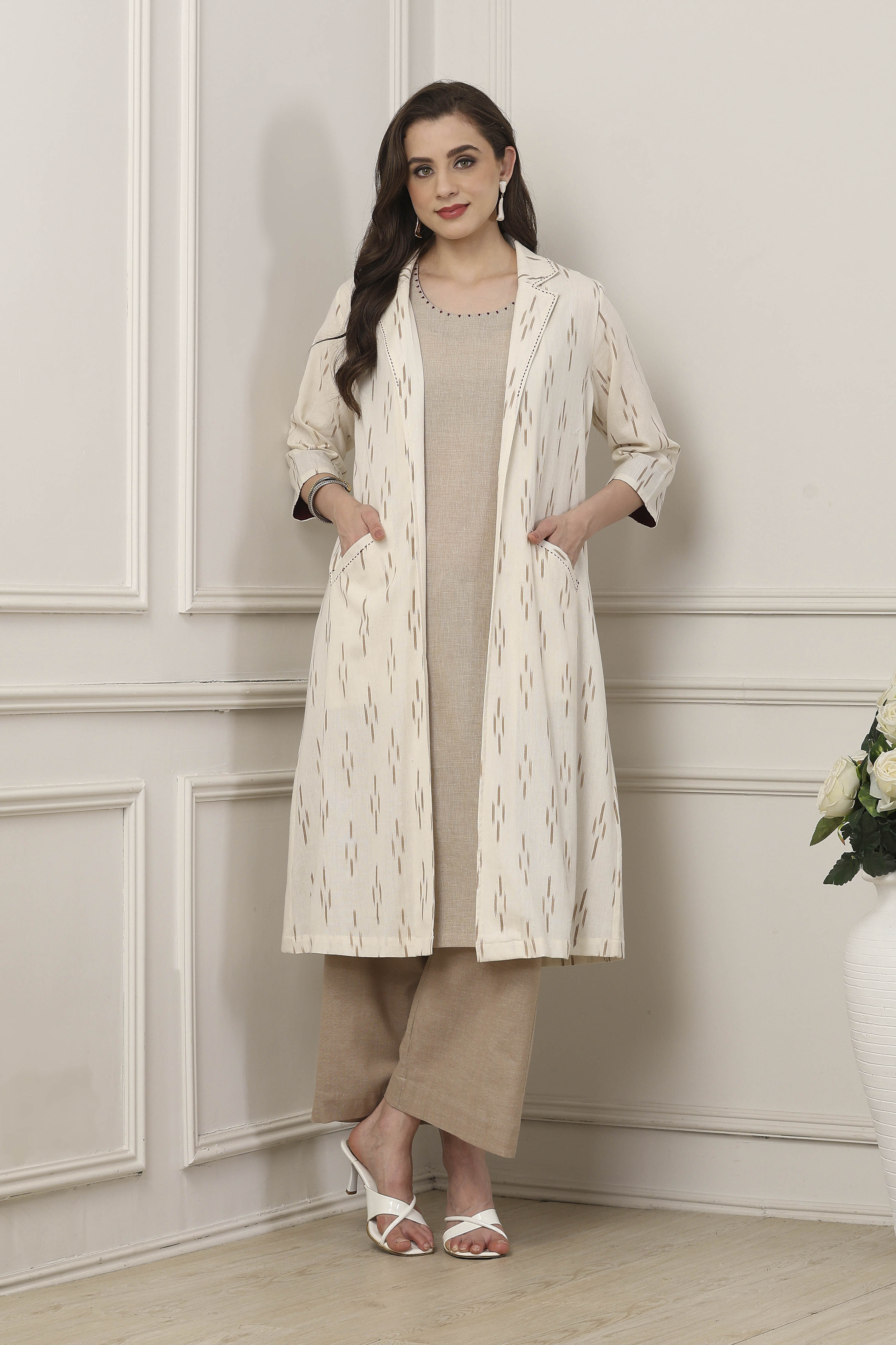 Off White Cotton Regular Fusion Set image number 0