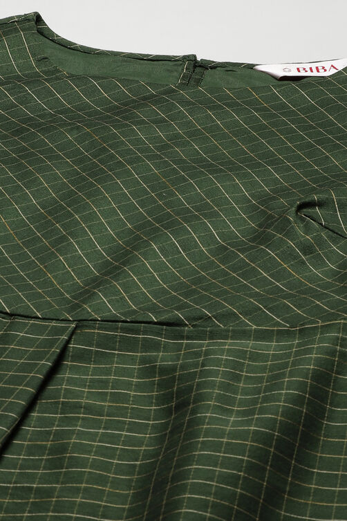 Green Flared Art Silk Fusion Wear 2 Piece Set image number 1