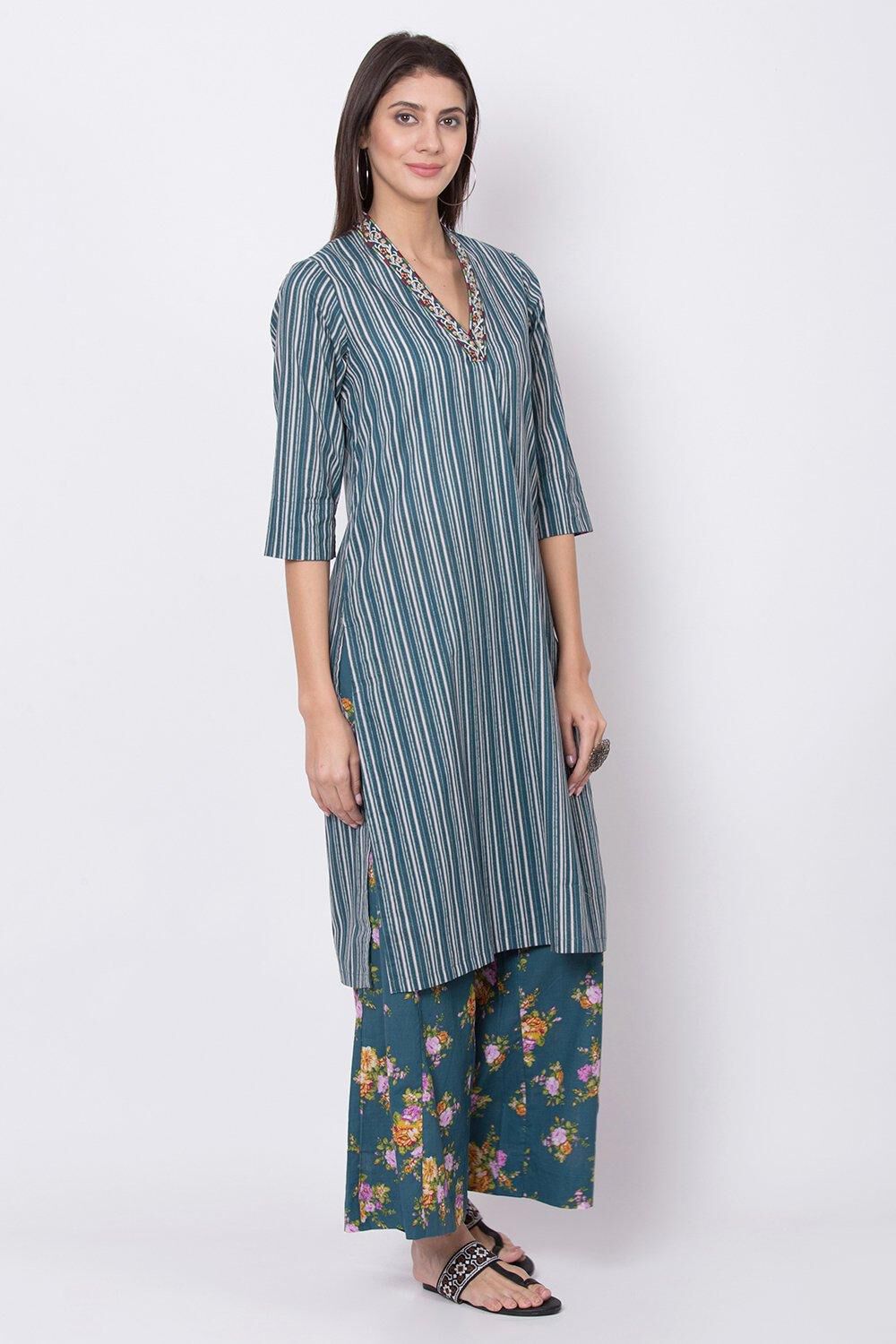 Blue Relaxed Kurta Palazzo Suit Set image number 5