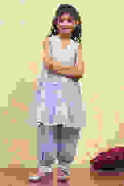 Purple Cotton Tiered Printed Kurta Salwar Set image number 6