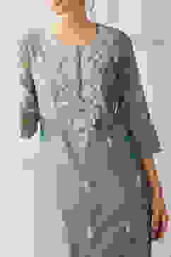 Sape Green Yard-Dyed Straight Kurta image number 1