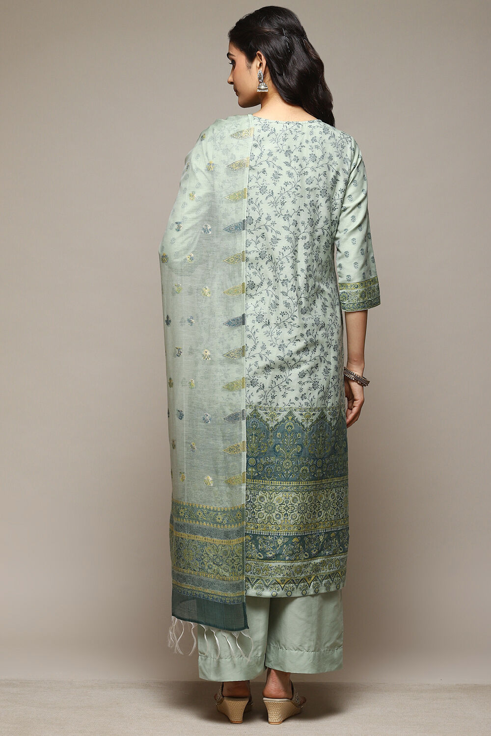 Green Cotton Blend Straight Yarndyed Kurta Suit Set image number 4