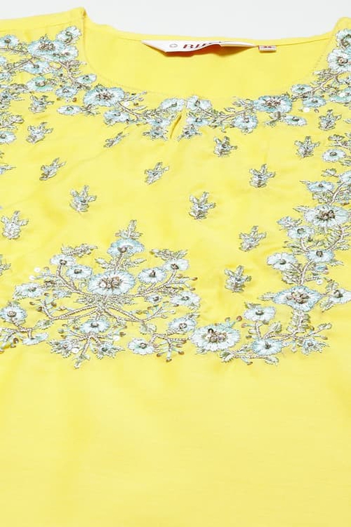 Yellow Cotton Blend A-Line Kurta Pants Suit Set image number 1