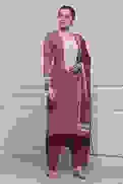 Red Printed Straight Winter Suit Set image number 5