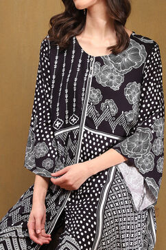 Black Printed Asymmetric Kurta Set image number 1