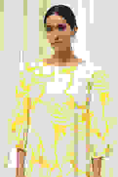 Lime and White Cotton Relaxed Short Kurta image number 1