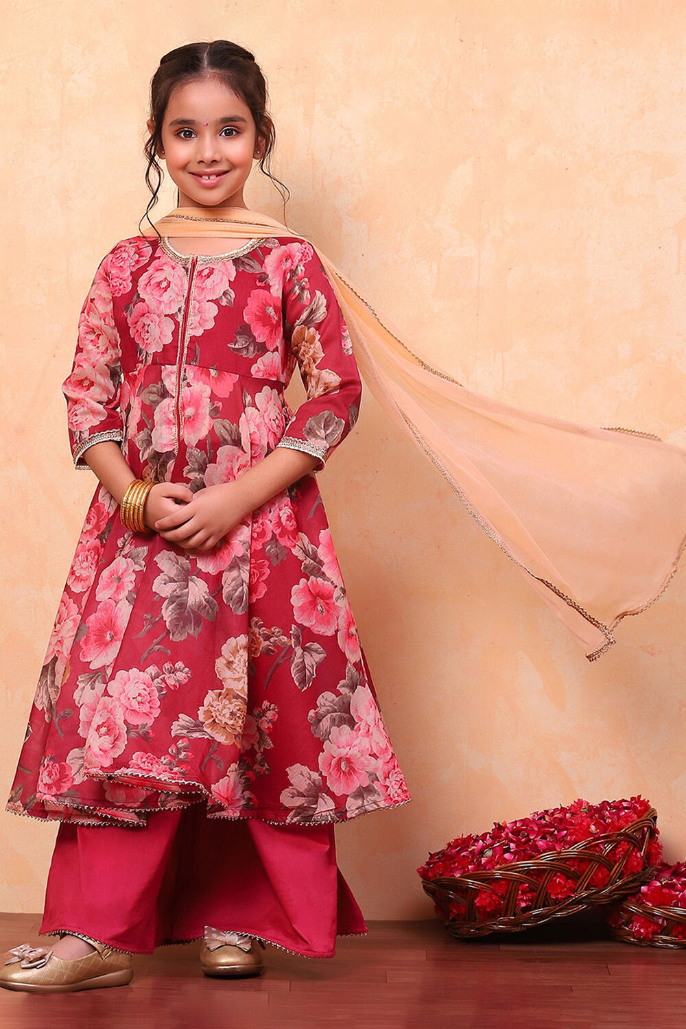 Pink Floral Printed Flared Festive Suit Set image number 5