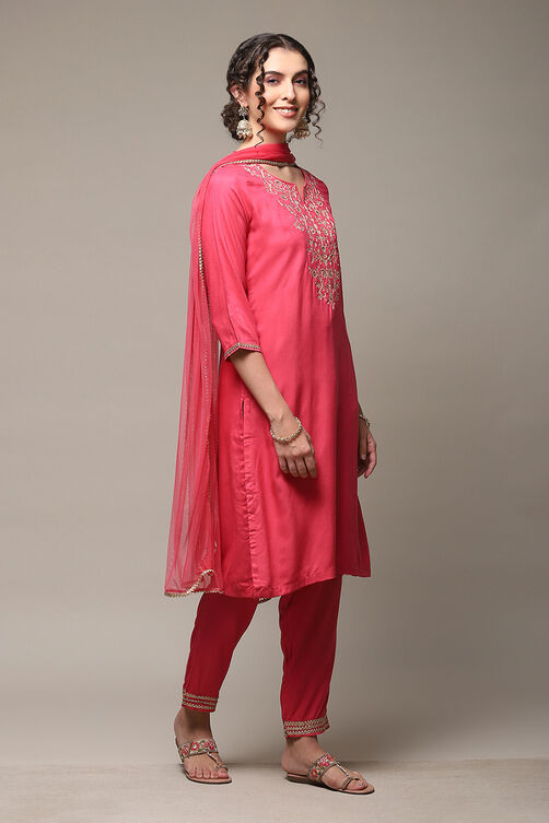 Lime Green Rayon Straight Kurta Regular Pant Suit Set image number 6