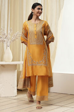 Ochre Yellow Cotton Silk Straight Suit Set image number 8