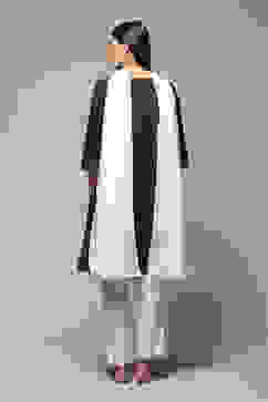 Charcoal Cotton Straight Kurta Regular Pants Suit Set image number 4