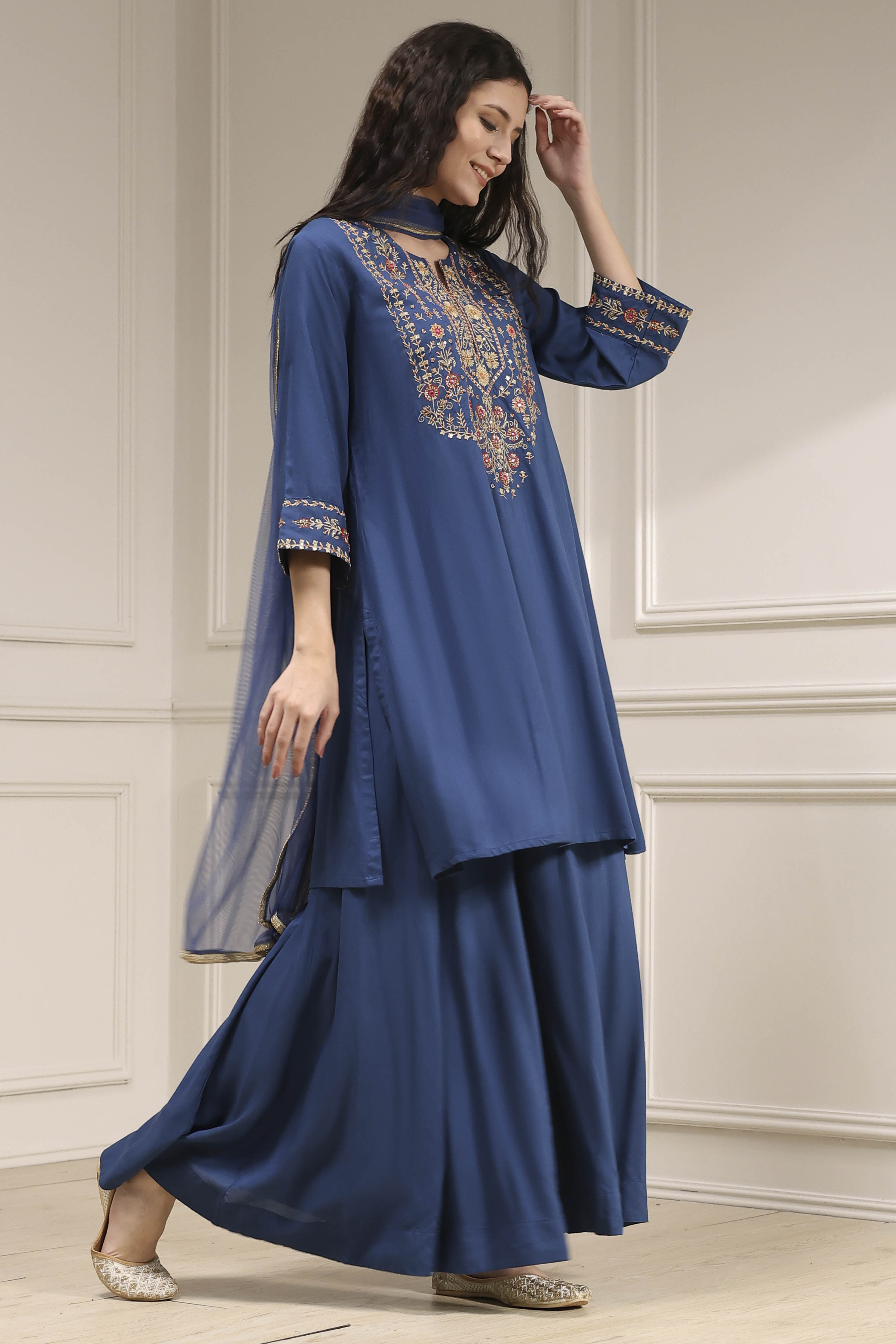 Navy Blue Embroidered Straight Suit Set image number 5