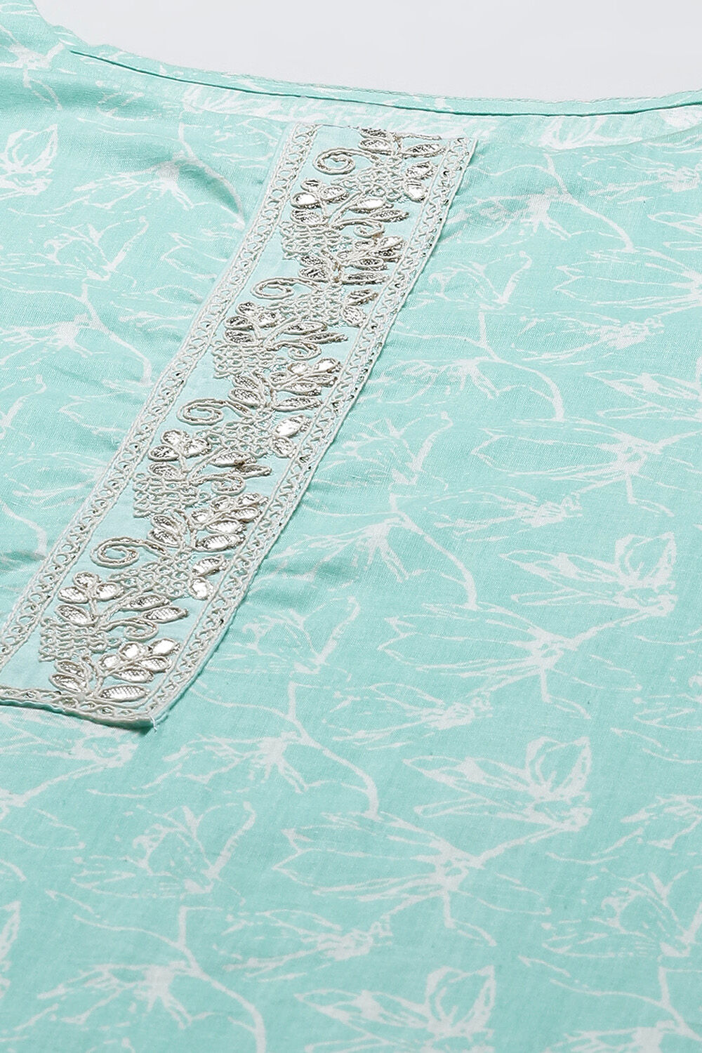 Green Cotton Hand Embroidered Unstitched Suit Set image number 2