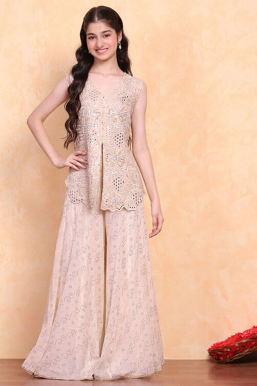 Off White Polyester Set image number 6