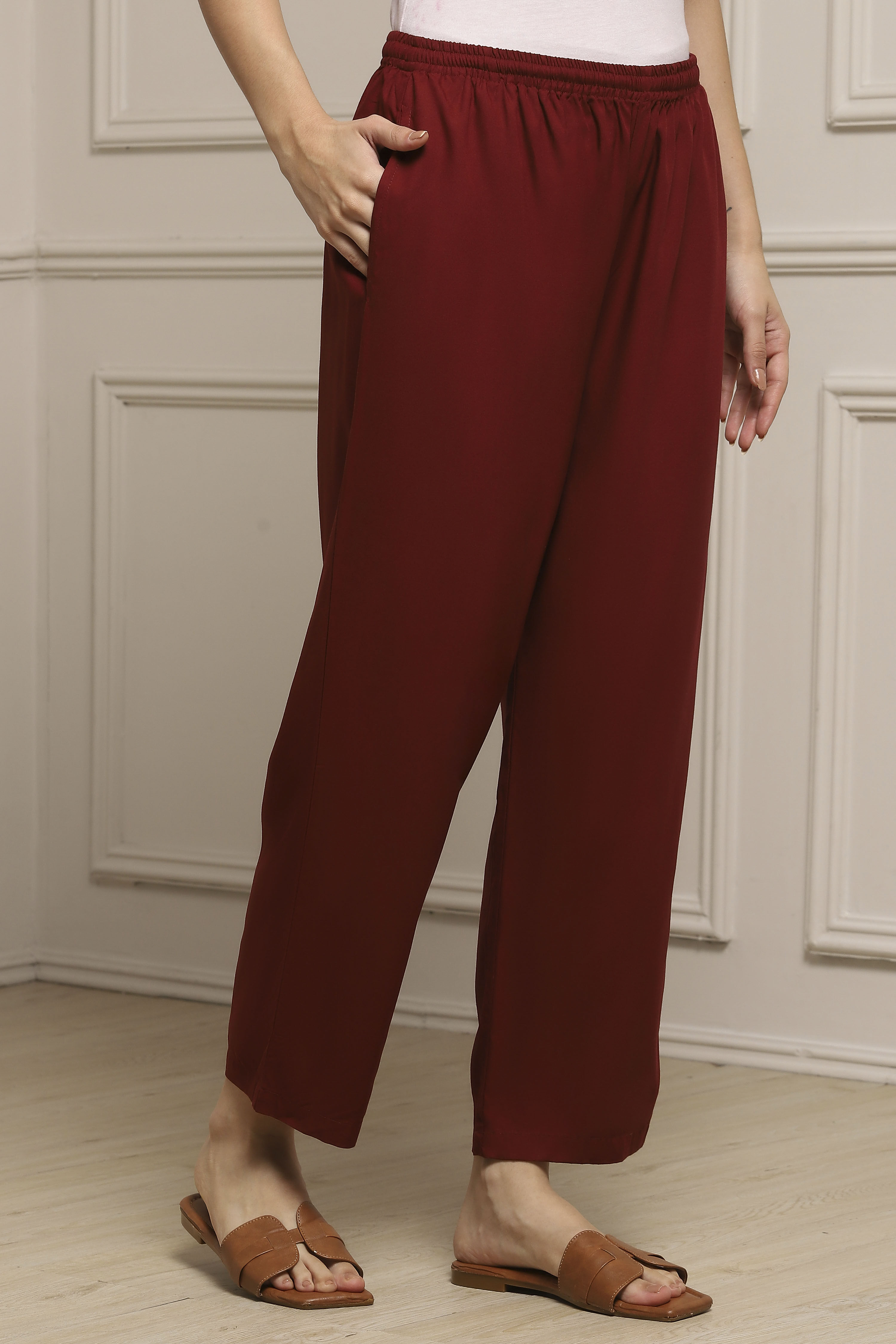 Green-Maroon Viscose Rayon Relaxed Solid Pants image number 3