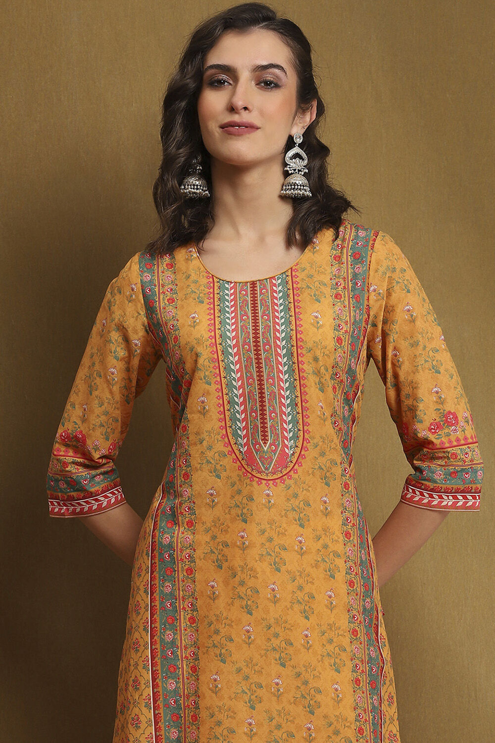 Moss Green Cotton Floral Printed Straight Suit Set image number 1