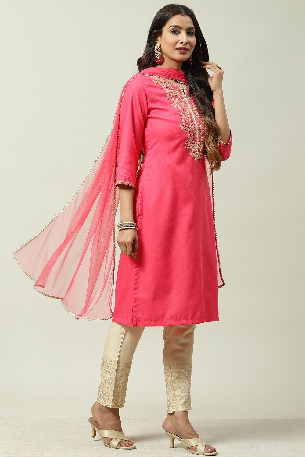 Fuschia Cotton Straight Kurta Pant Suit Set image number 6
