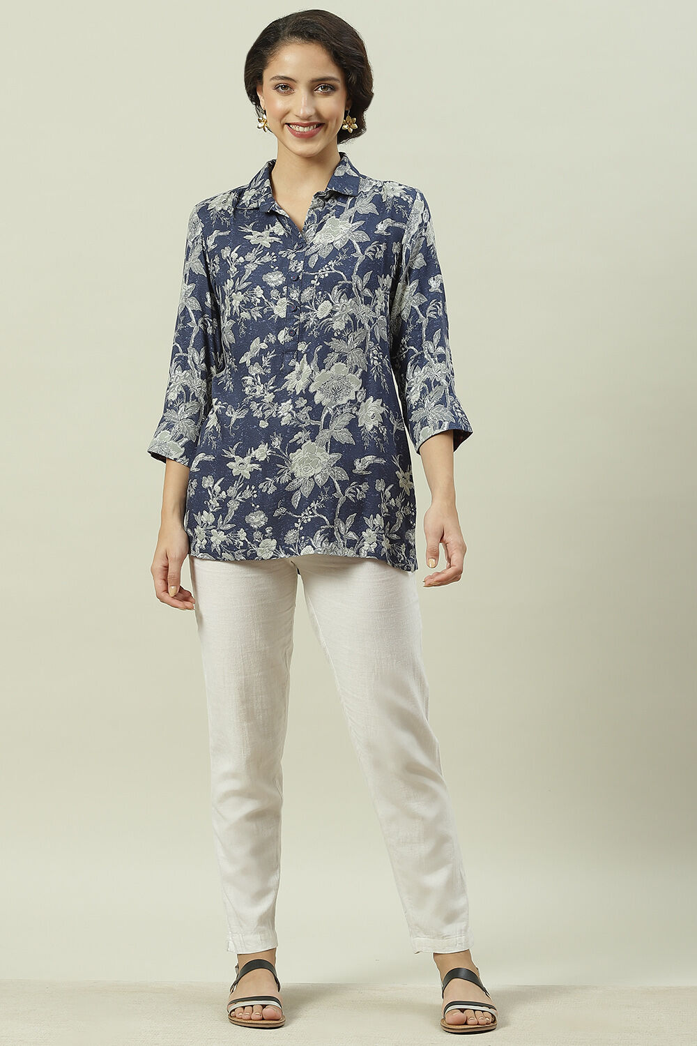 Indigo LIVA Straight Printed Shirt image number 5