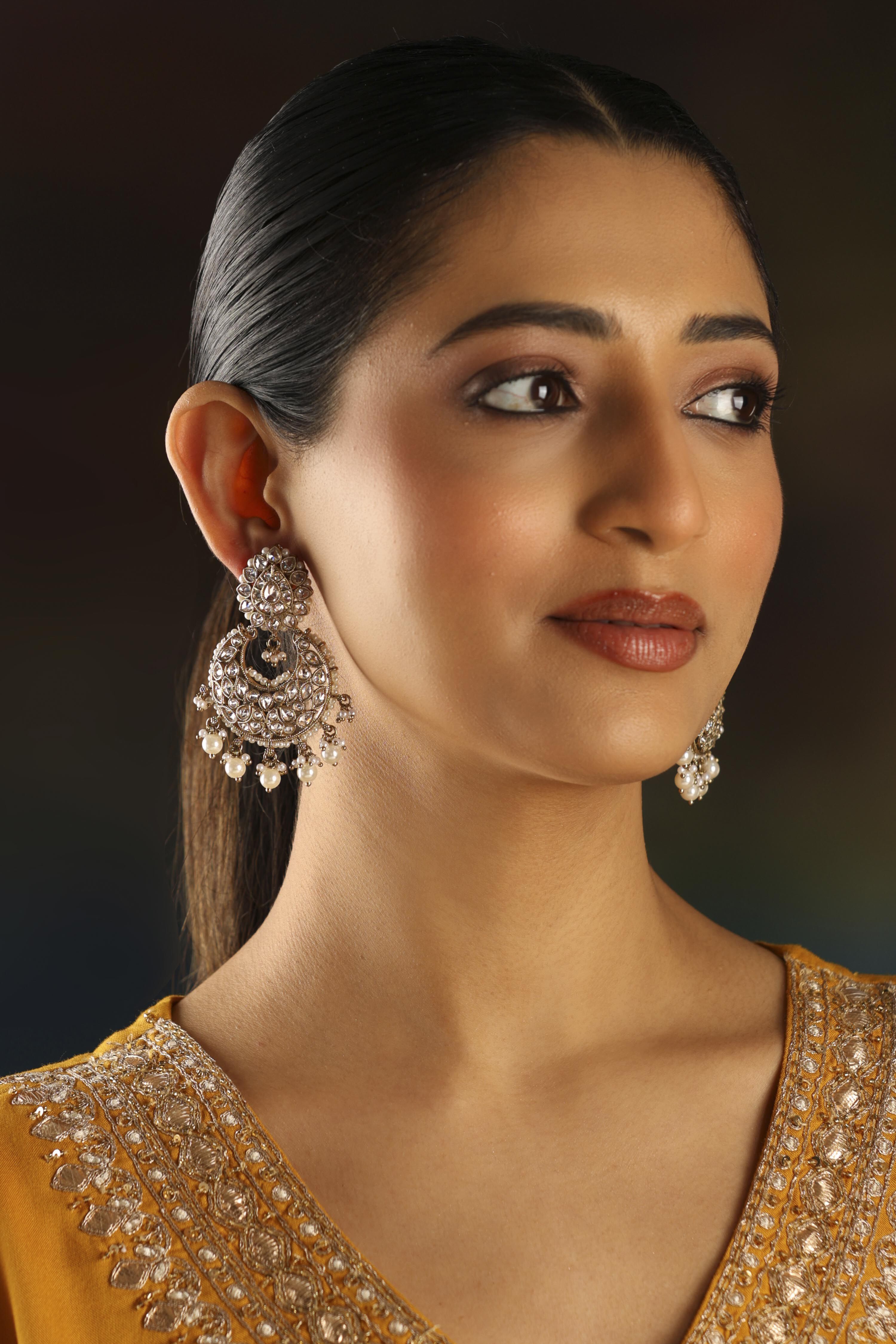 Off White Brass Chaandbali image number 3