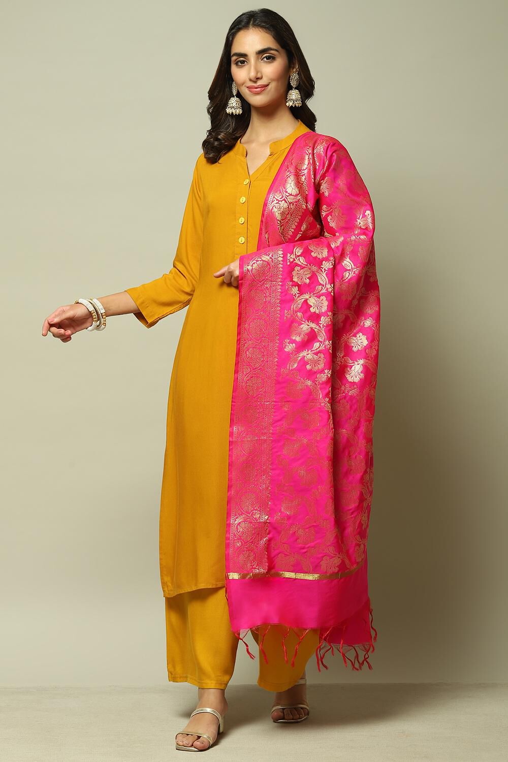 Fuschia Art Silk Yarndyed Dupatta image number 2